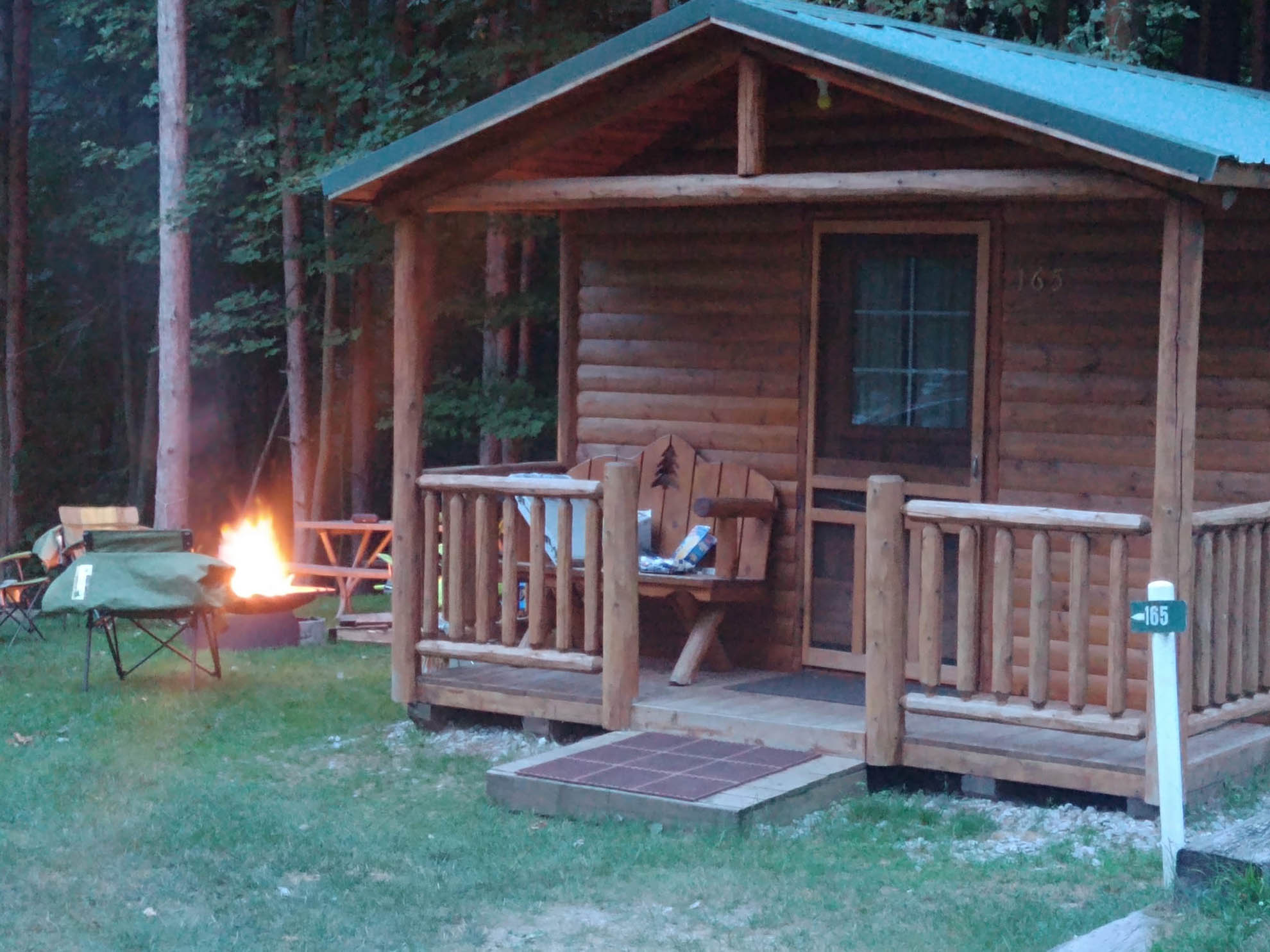 Exterior of Cabin at Lincoln Pines Resort in MI